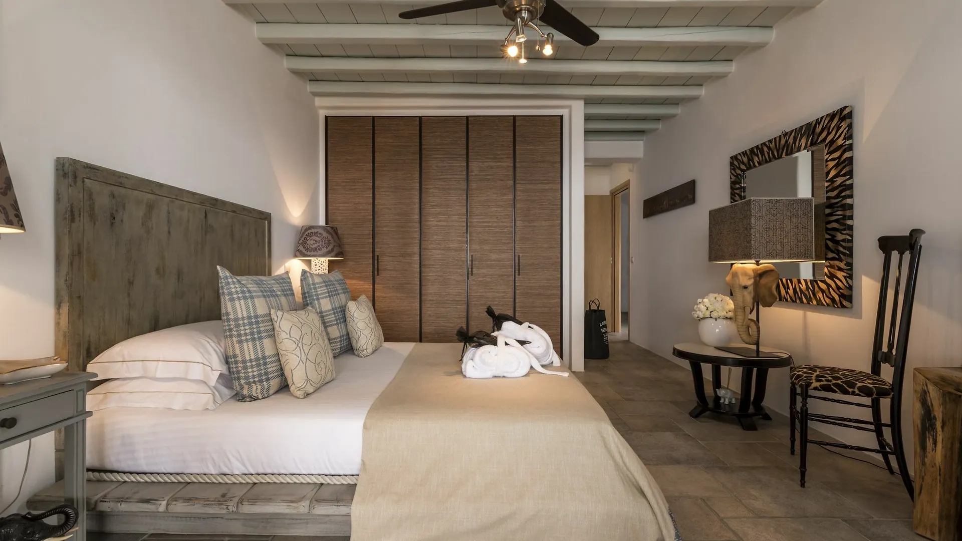 Mykonos Crystal Resort Fanari  호텔
